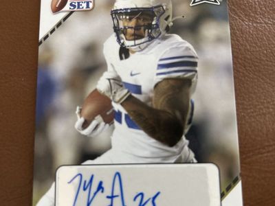 2021 Rookie BYU Cougars Pro Set Tyler Allgeier Autographed Rookie Card RB Football Collectible Hand Signed Auto Pro Set