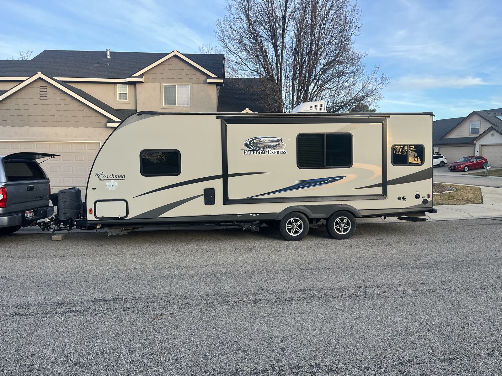 2015 Coachman Freedom Express 24RKS