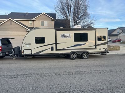 2015 Coachman Freedom Express 24RKS