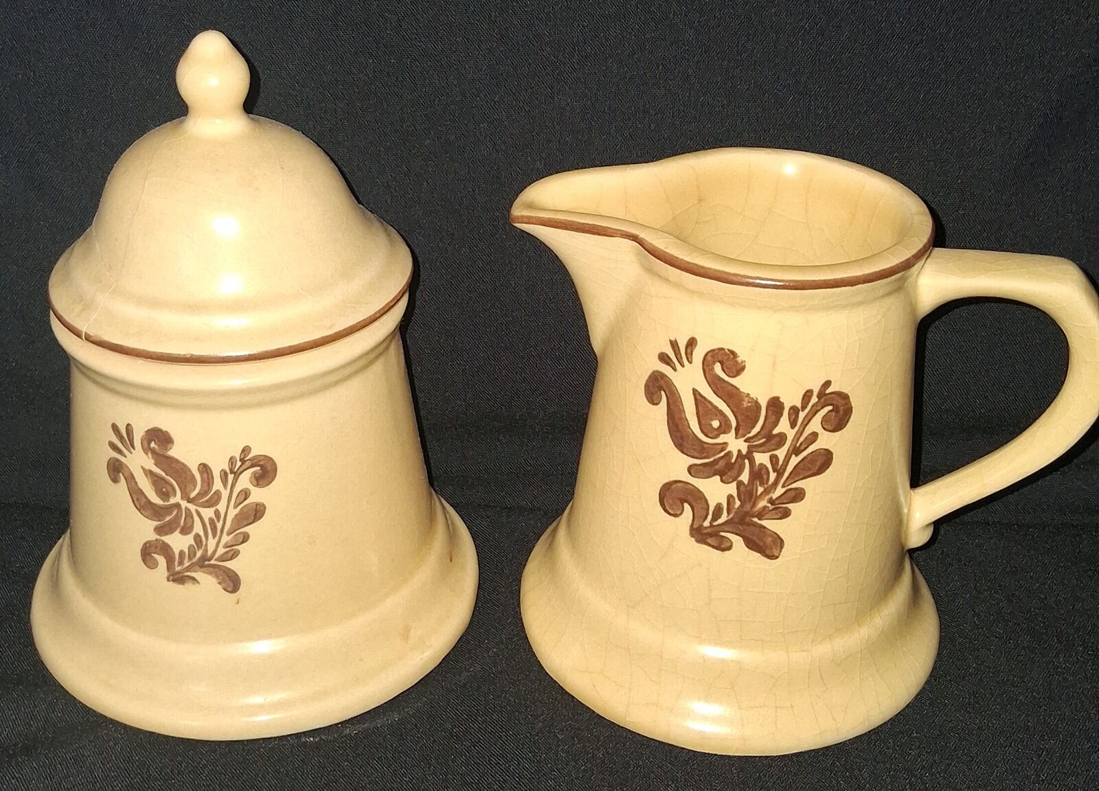 PFALTZGRAFF SUGAR & CREAMER (VILLAGE PATTERN)