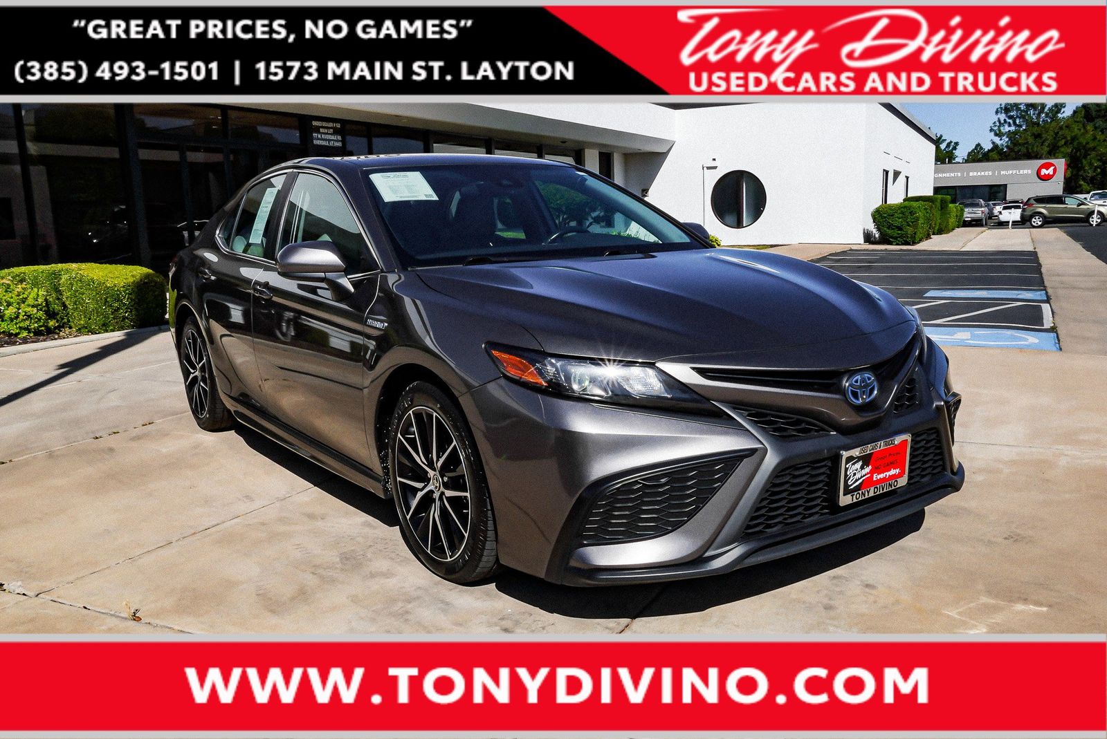 2021 Toyota Camry Hybrid SE
