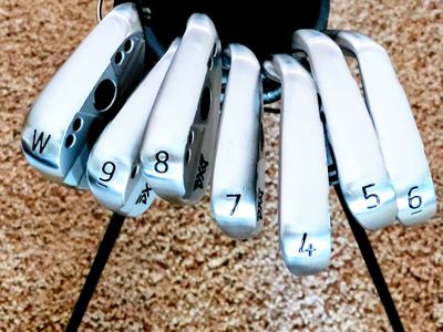 PXG GEN4 0311T Men's Right Handed Golf Clubs 4 iron - Wedge