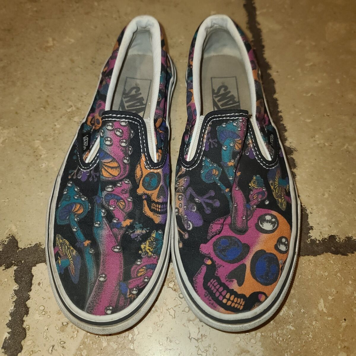 Limited Edition Skull Vans