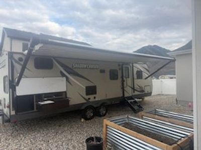 Shadow Crusier Ultra Lite Travel Trailer