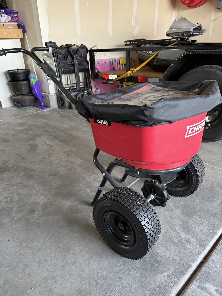 Chapin 100 lbs. Contractor Turf Spreader