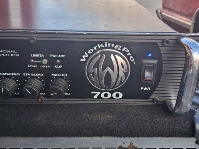 SWR Working Pro 700 Half Stack 4X10 Bass Amp!