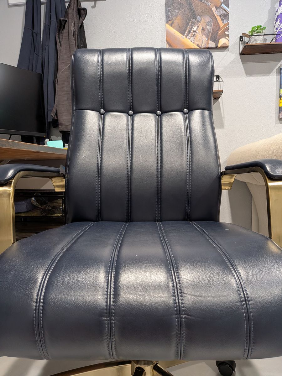 Adjustable height blue office chair