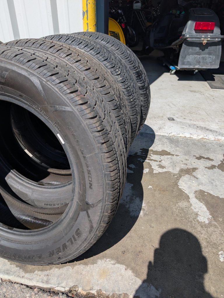 tire's