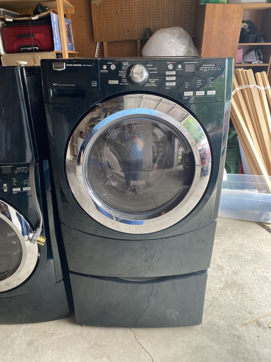 Maytag 5000 series washer and dryer WITH pedestals