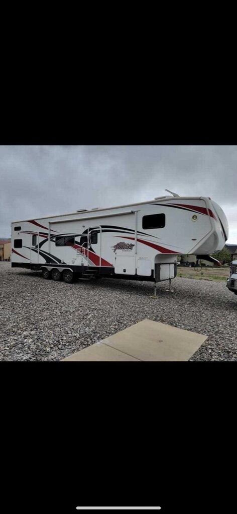 2013 Attitude Eclipse