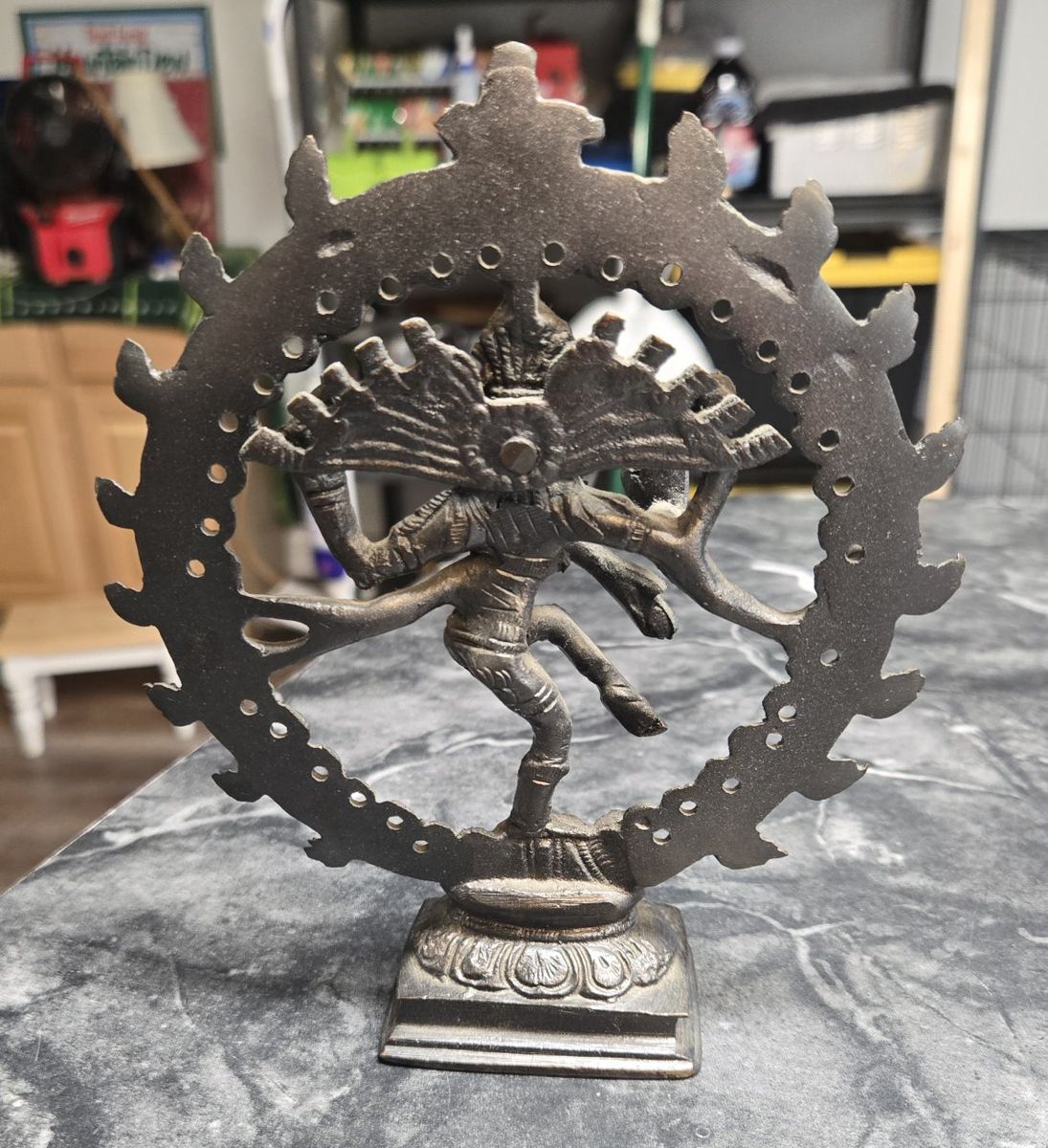 Main image 3