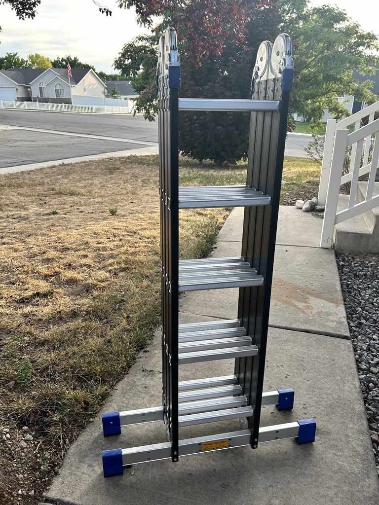 19.6ft Adjustable Telescoping Step Ladders - 330lbs - QTY 2 available