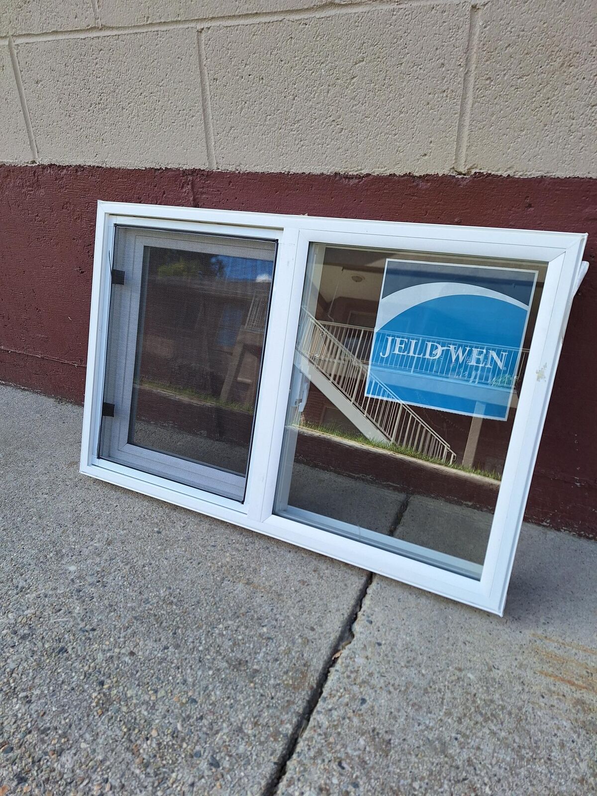 Jeld Wen Vinyl Sliding Window