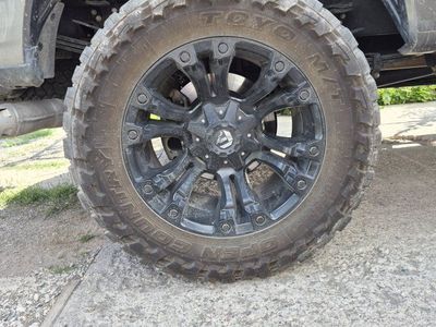 Fuel Wheels & Toyo Open Country M/T Truck Tires - Set of 4 (Used) 35X12.50x20 8 Lug (have paperwork 15000 miles)