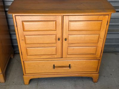 Vintage Mid-Century Modern Wood Cabinet Side Table with Drawer and Cabinet Storage