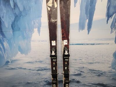 Used Never Summer Stage Tobago 90 171cm w/ Adjustable Bindings