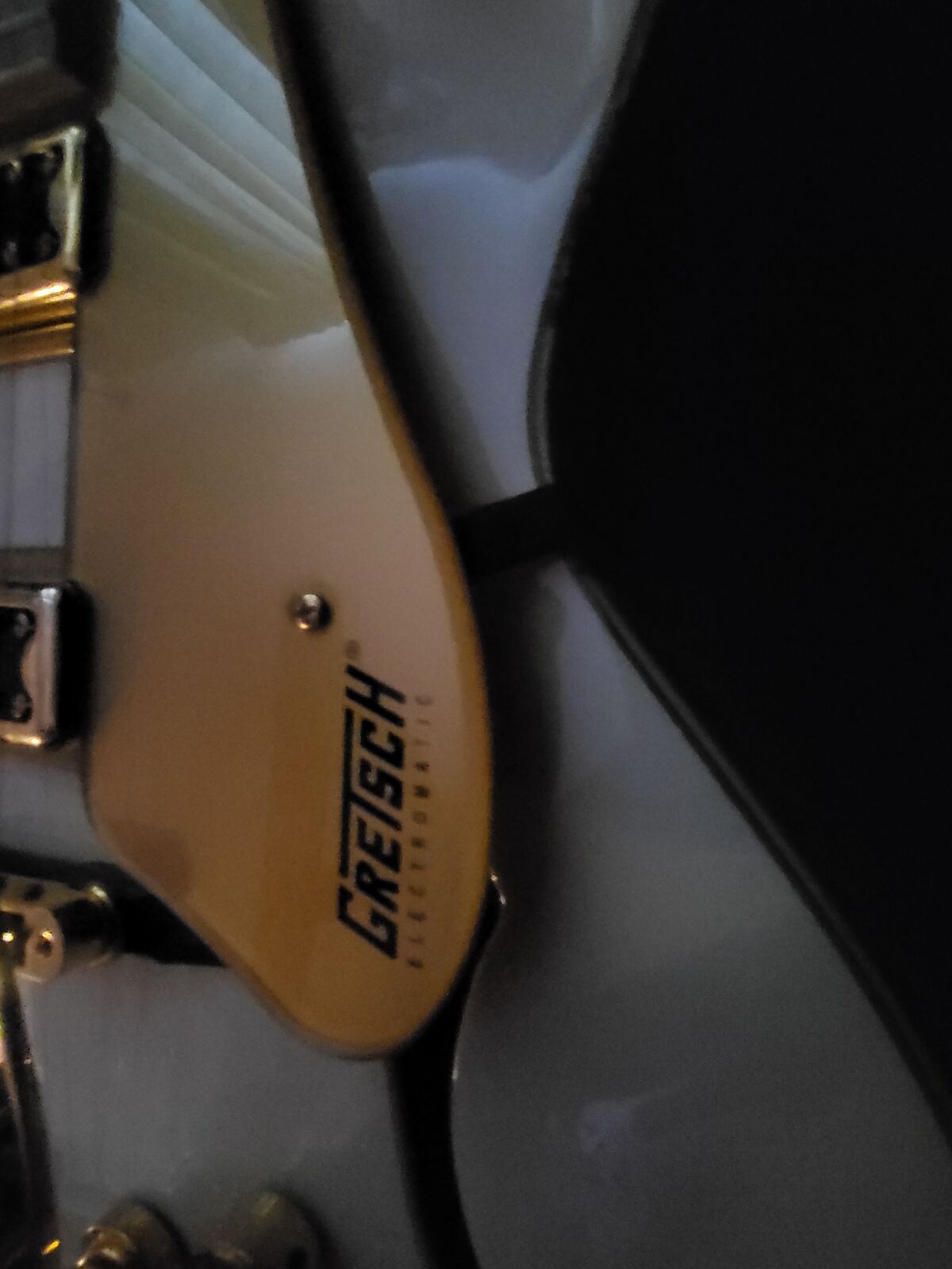 Falcon Gretsch guitar with case