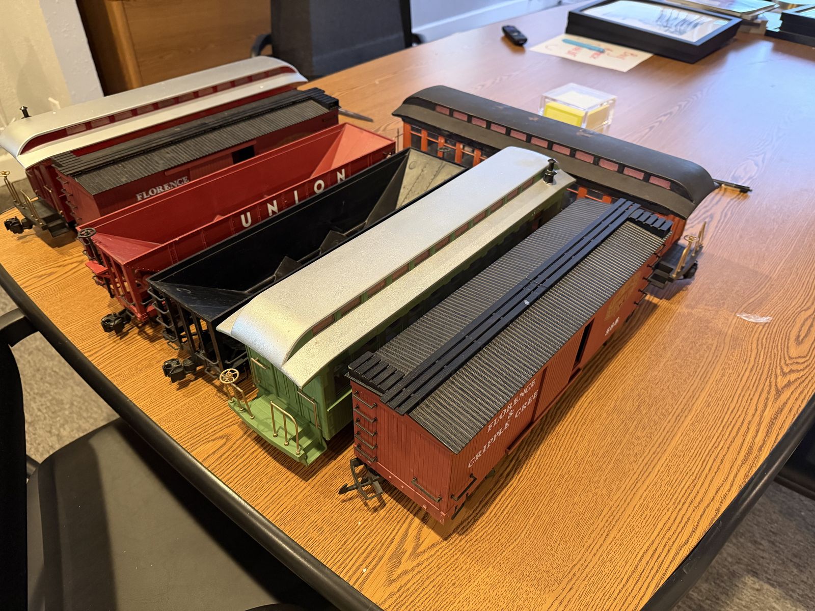 G Scale Train Cars