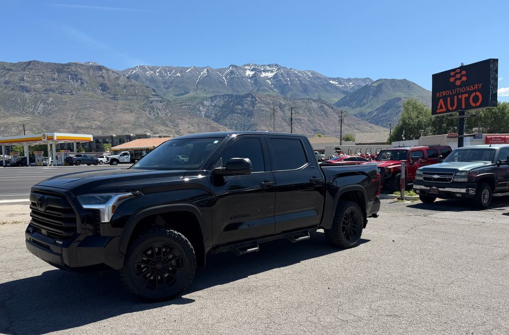 2024 Toyota Tundra SR5