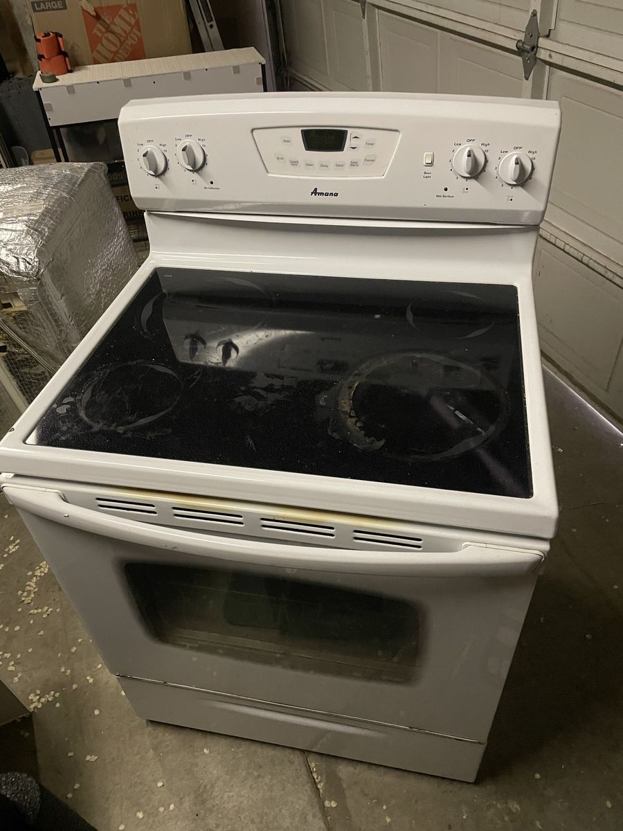 Amana Electric Glass Top Oven – Fully Working – $150 OBO