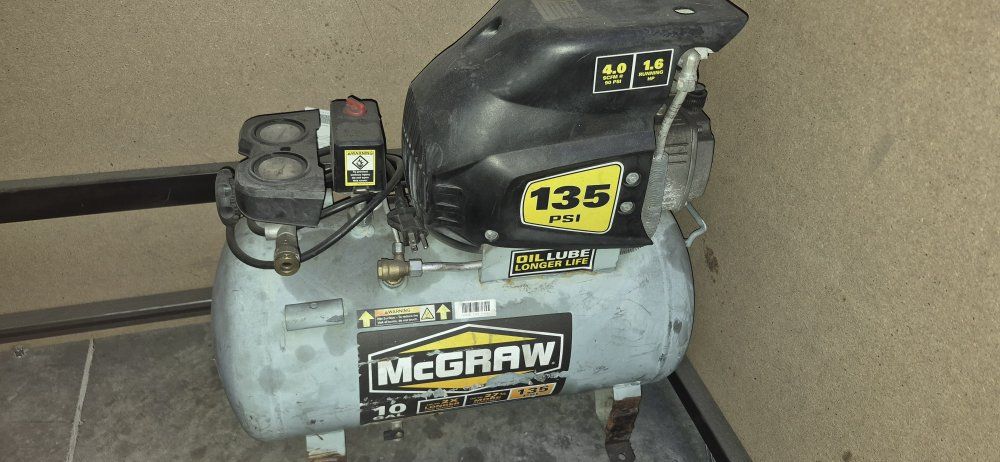 McGraw 10 Gallon 135 PSI Portable Air Compressor 1.6 HP Oil Lube