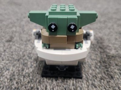 LEGO Baby Yoda Brickheadz Starwars