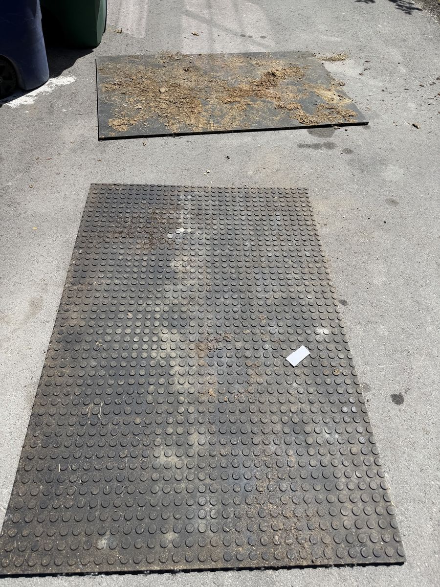 Horse stall mats - 2 for FREE
