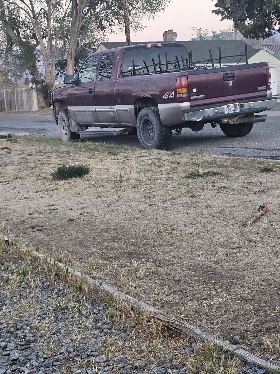 GMC Sierra 1500 1999 For parts or project