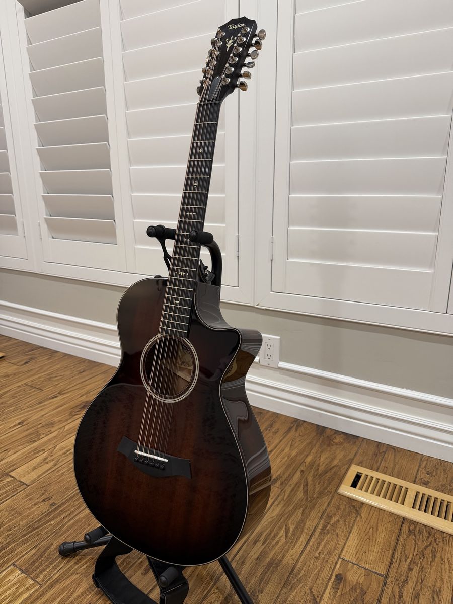 Taylor 562ce Grand Concert 12 String Guitar