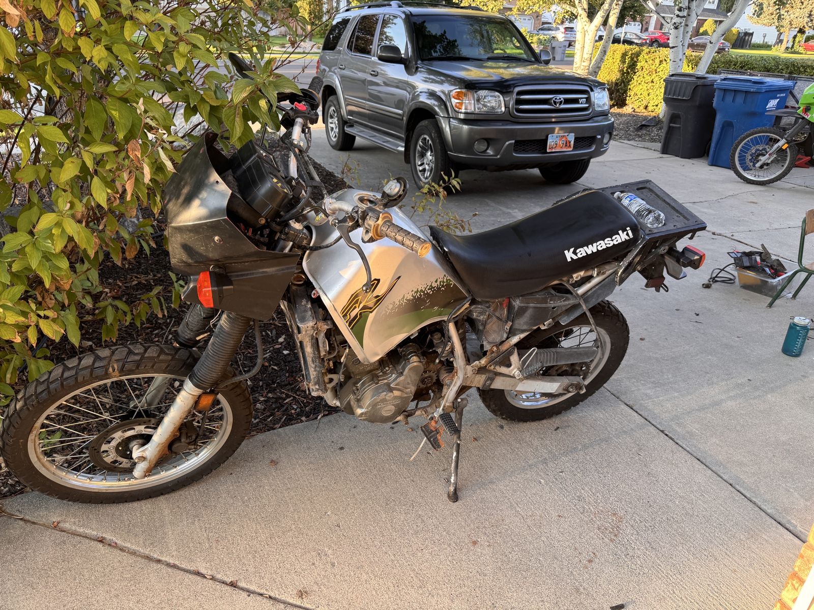 Kawasaki KLR650 Gen 1 Complete Dual-Sport Bike Project with Spare Parts