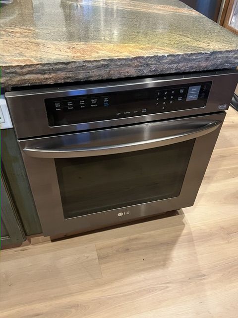 LG Wall Oven - Convection