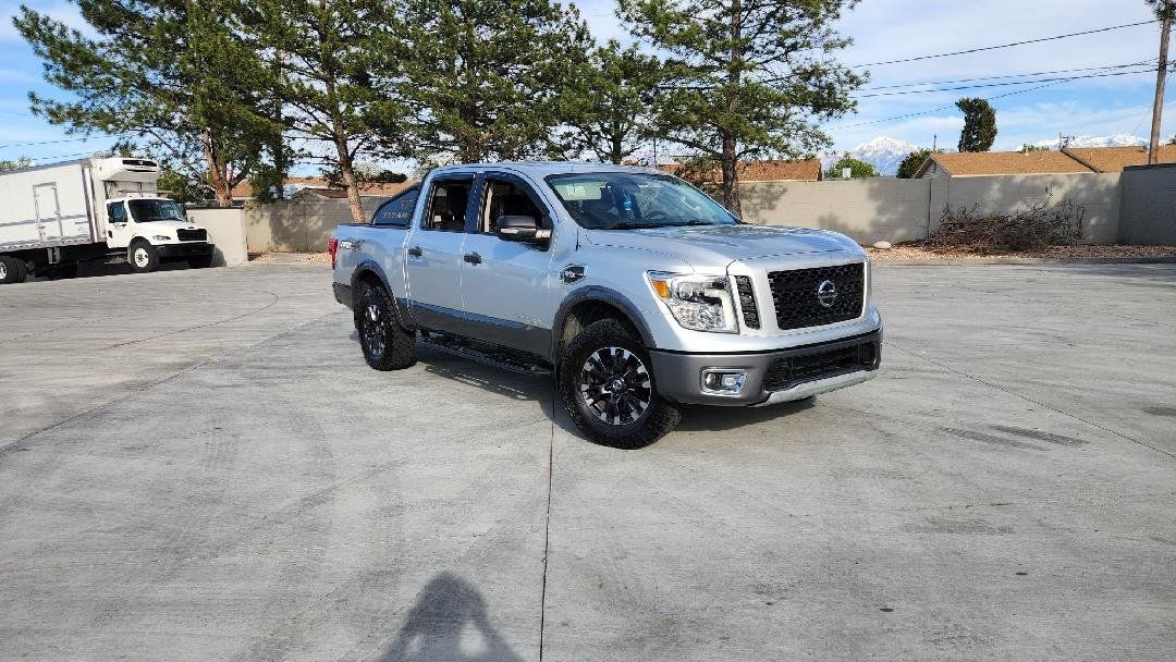 2017 Nissan Titan PRO-4X