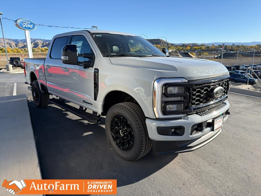 2026 Ford F-350 Super Duty Lariat