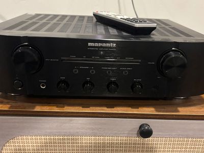 MARANTZ Integrated Amplifier PM8006 with Remote Home Audio