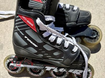 Tour RG-225 Youth Inline Roller Hockey Skates, US Size 1-4, EU 32.5-36.5, Black/Red