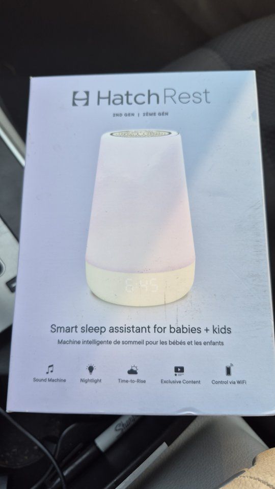 Hatch Rest 2nd Gen Smart Sleep Assistant Night Light Sound Machine