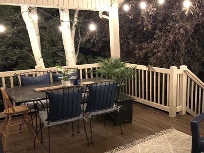 Black metal outdoor table + 4 chairs + 4 chair cushions