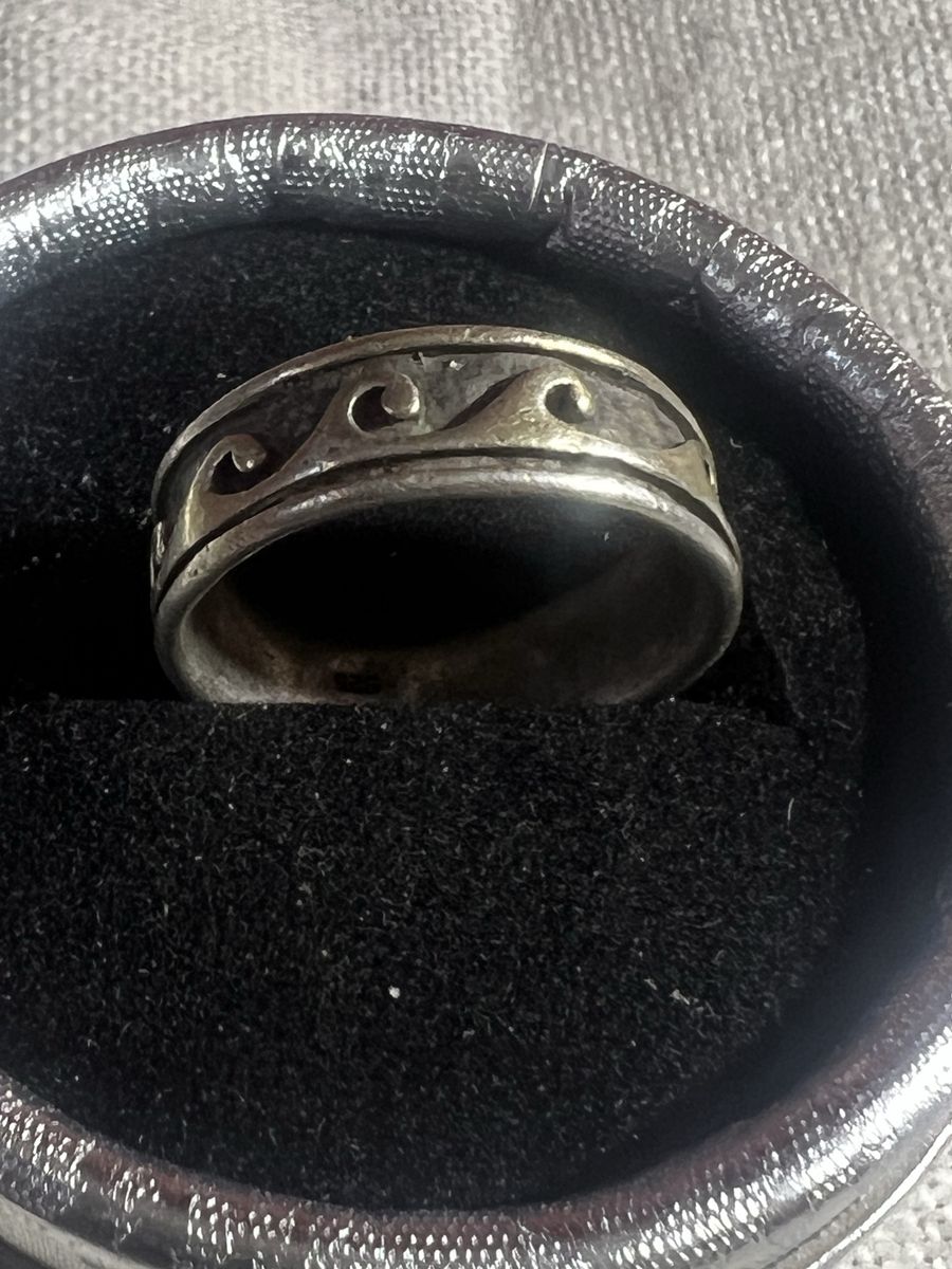 Sterling Silver .925 Wave Pattern Ring - Size 8, Unisex, Beachy Design
