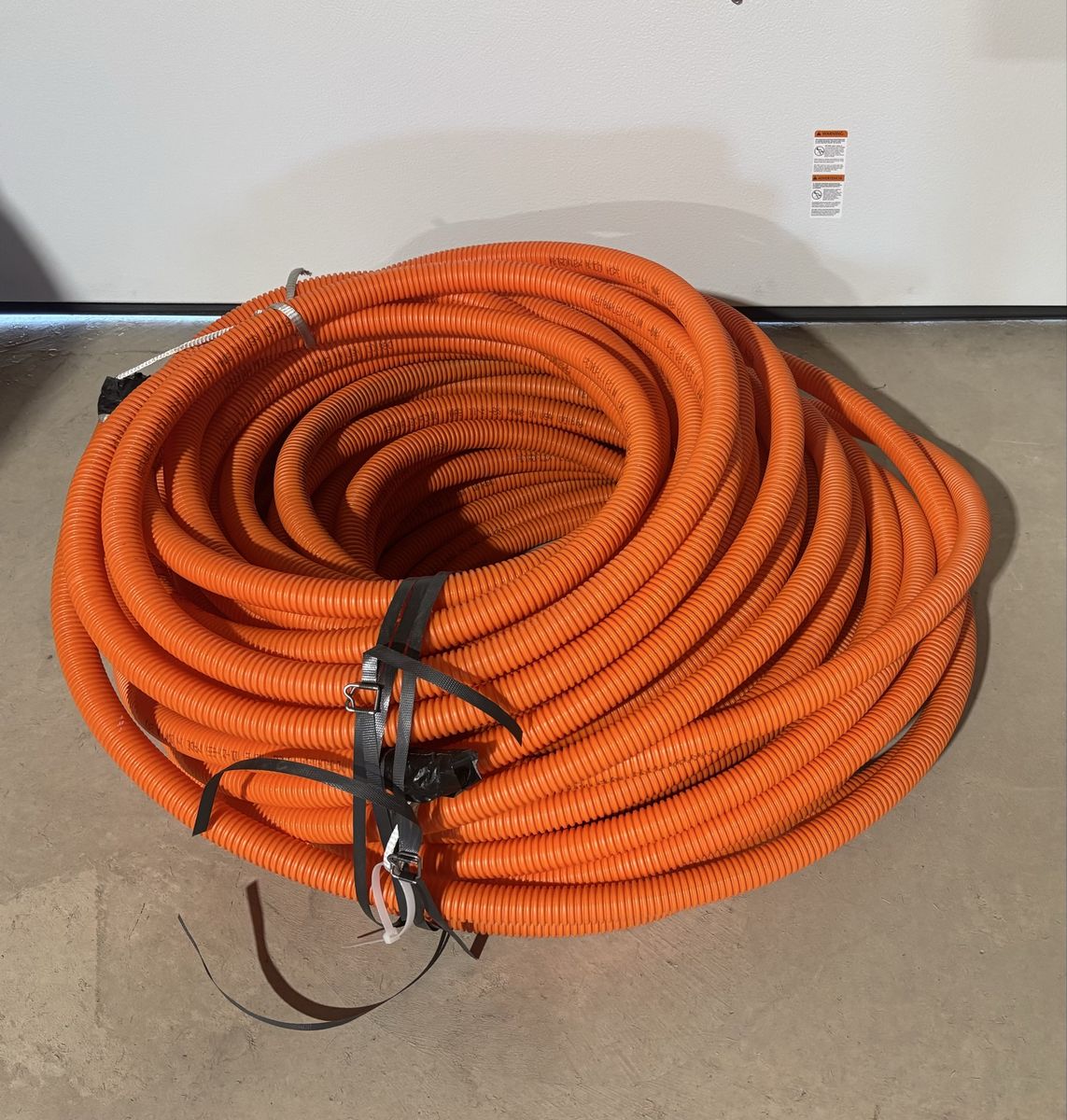 HALF PRICE OF RETAIL! BRAND NEW 250’ Roll of 1” HDPE Indoor/Outdoor Conduit With Pull Tape