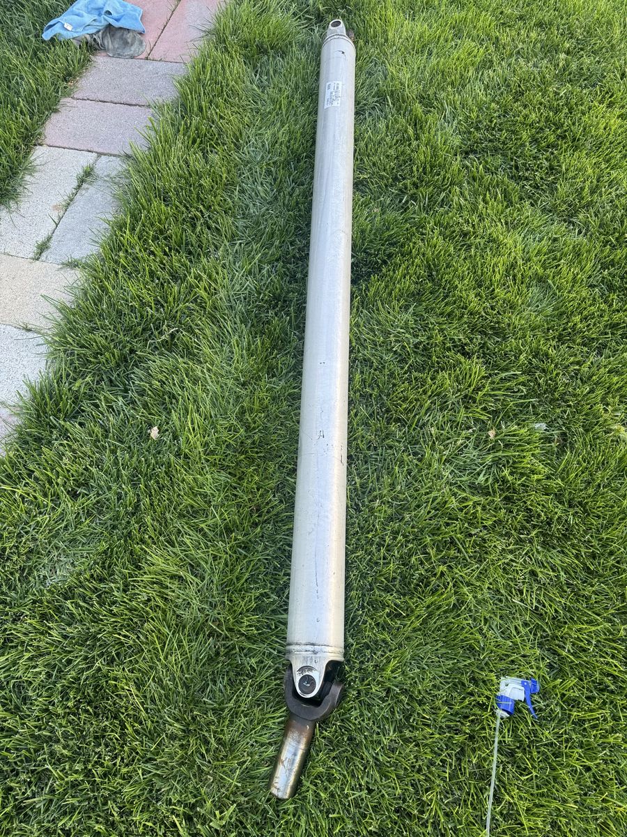 Main image 4