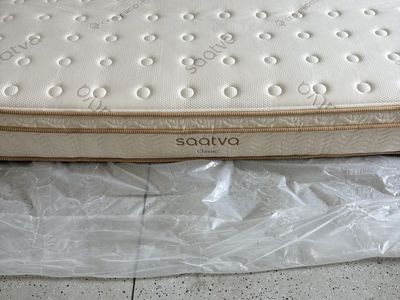 Saatva Classic, Firm, King Mattress