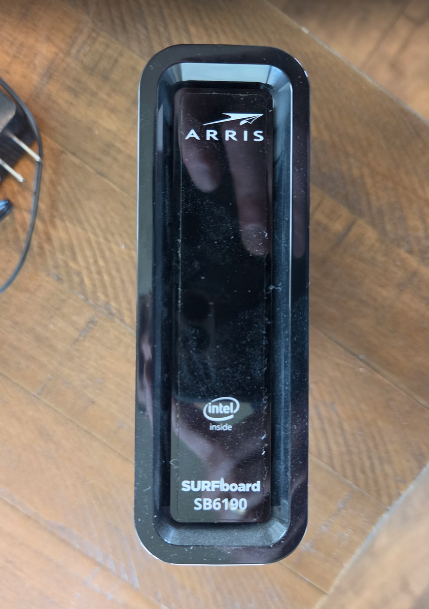 ARRIS SURFboard SB6190 DOCSIS 3.0 Cable Modem $15 OBO
