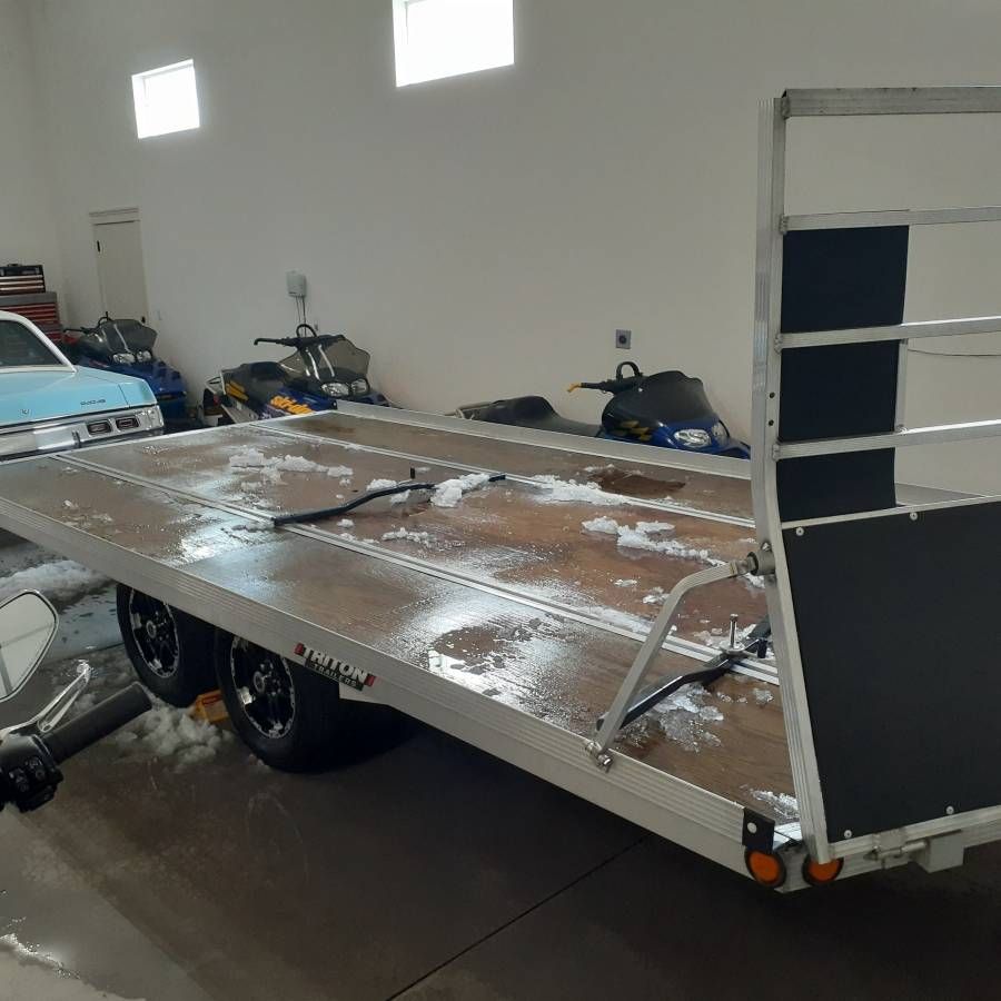 2025 Triton Elite 3 Place Aluminum Snowmobile Trailer