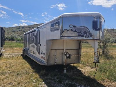 2003 24ft Logan Coach