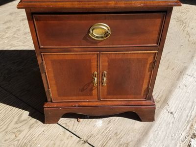 Beautiful Night Stands $35 each or 2 for $60