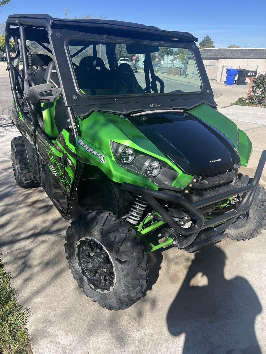 2022 Kawasaki Teryx4 S 4x4