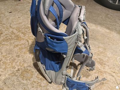 Thule Sapling Child Carrier Backpack