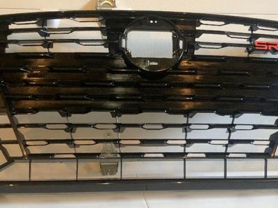 Genuine 2023-2025 Nissan Altima SR Front Upper Radiator Grille Mesh Assembly - New OEM