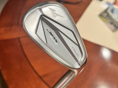 Mizuno JPX 923 Gap Wedge