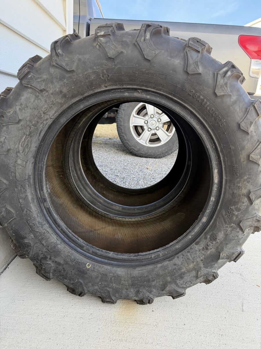 Maxxis MU9H Tires